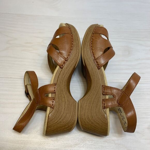 Dansko Season Sandals Camel Brown Leather Strappy Wedge Women's size 39 / 8.5 - Picture 3 of 12